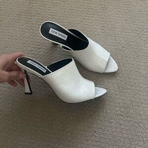 Steve Madden White Dayla Open-Toe Mule Heels Size 10